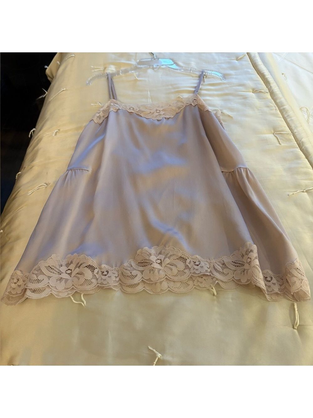GOLD HAWK 100% SILK  AND LACE TAUPE  CAMI S